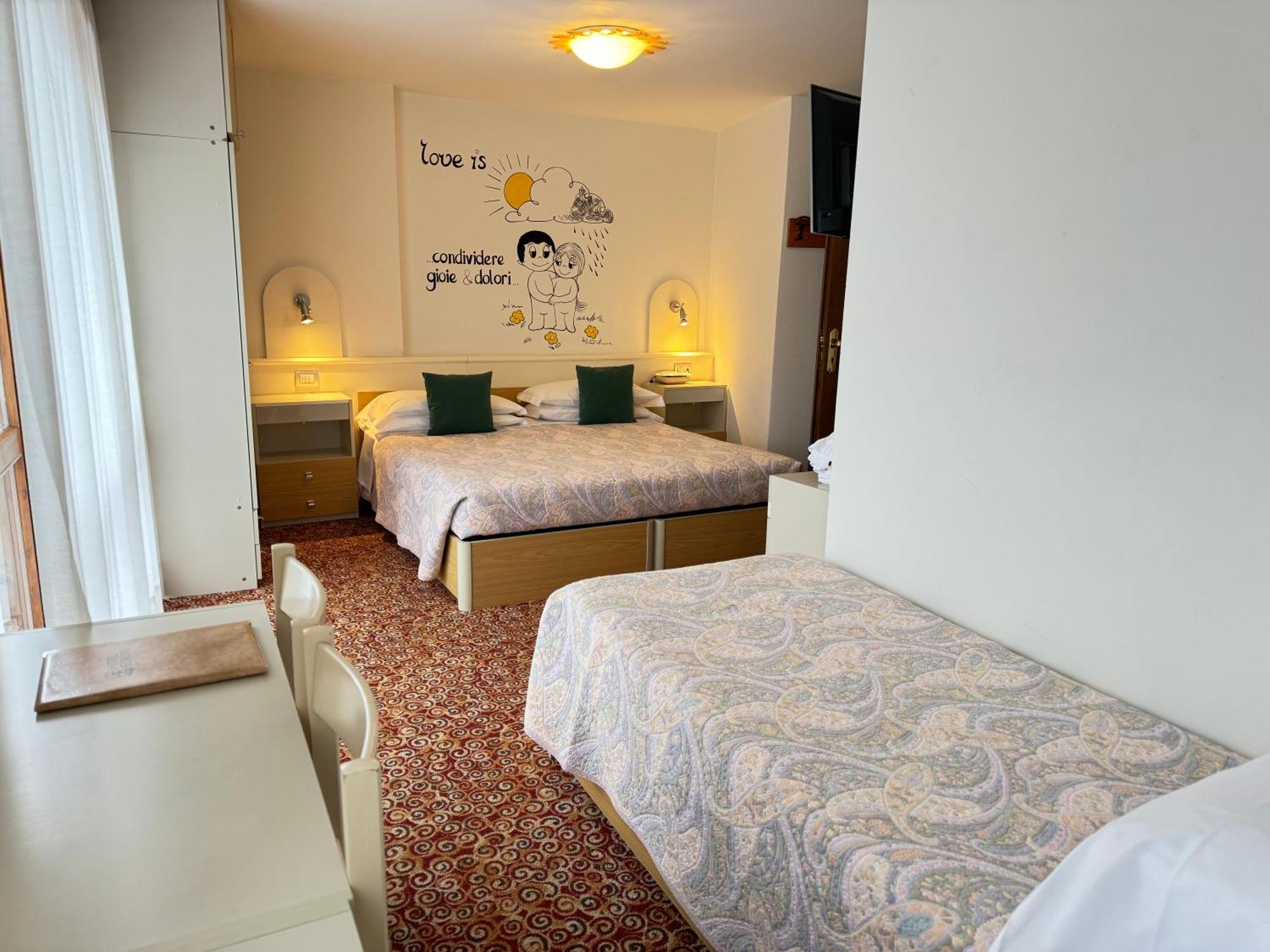 Hotel Europa San Martino Di Castrozza Δωμάτιο φωτογραφία
